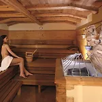 Aktivhotel Waldhof オエッツ