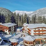 Aktivhotel Waldhof 4* オエッツ