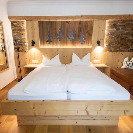 Aktivhotel Waldhof فندق