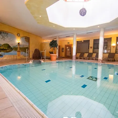 Aktivhotel Waldhof 4* オエッツ