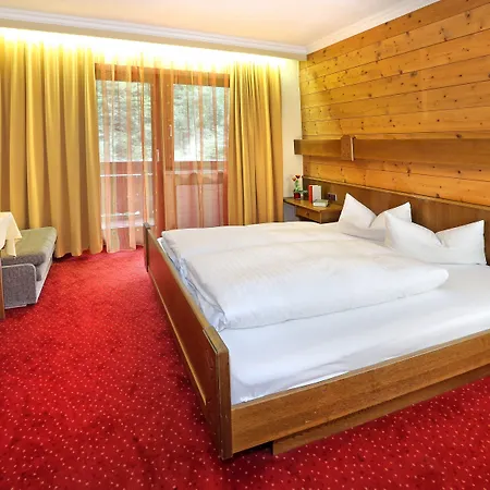 Aktivhotel Waldhof فندق 4*