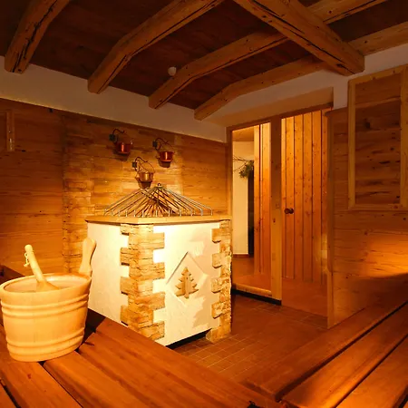 Aktivhotel Waldhof فندق 4*