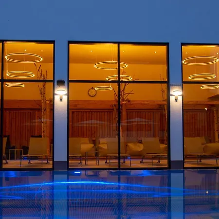 Aktivhotel Waldhof Hotel 4*