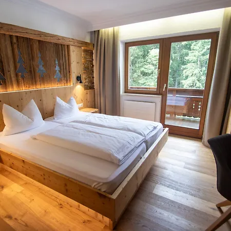 Aktivhotel Waldhof 4* اوتز