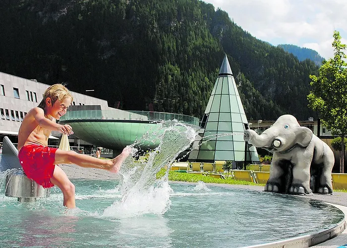 Aktivhotel Waldhof 4*