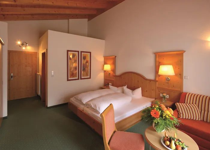 Aktivhotel Waldhof ホテル オエッツ