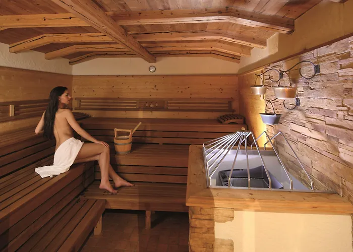 Aktivhotel Waldhof オエッツ