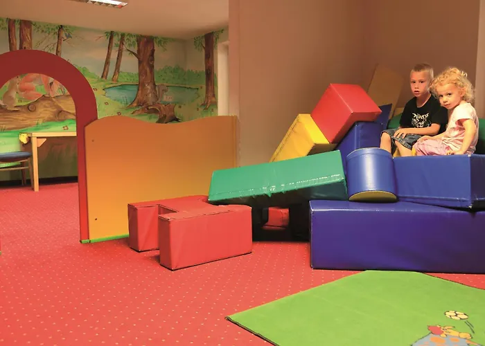 ホテル Aktivhotel Waldhof 4*