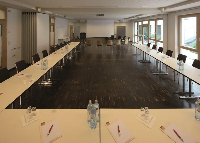 ホテル Aktivhotel Waldhof 4*