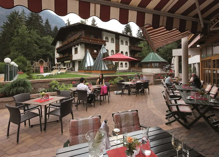 Aktivhotel Waldhof 4*