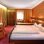 Aktivhotel Waldhof 4* 외치